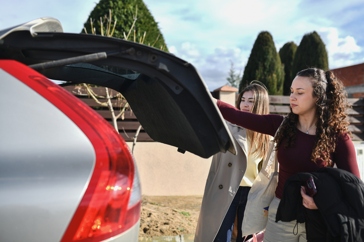 Which Is Right for You? Estate vs Hatchback