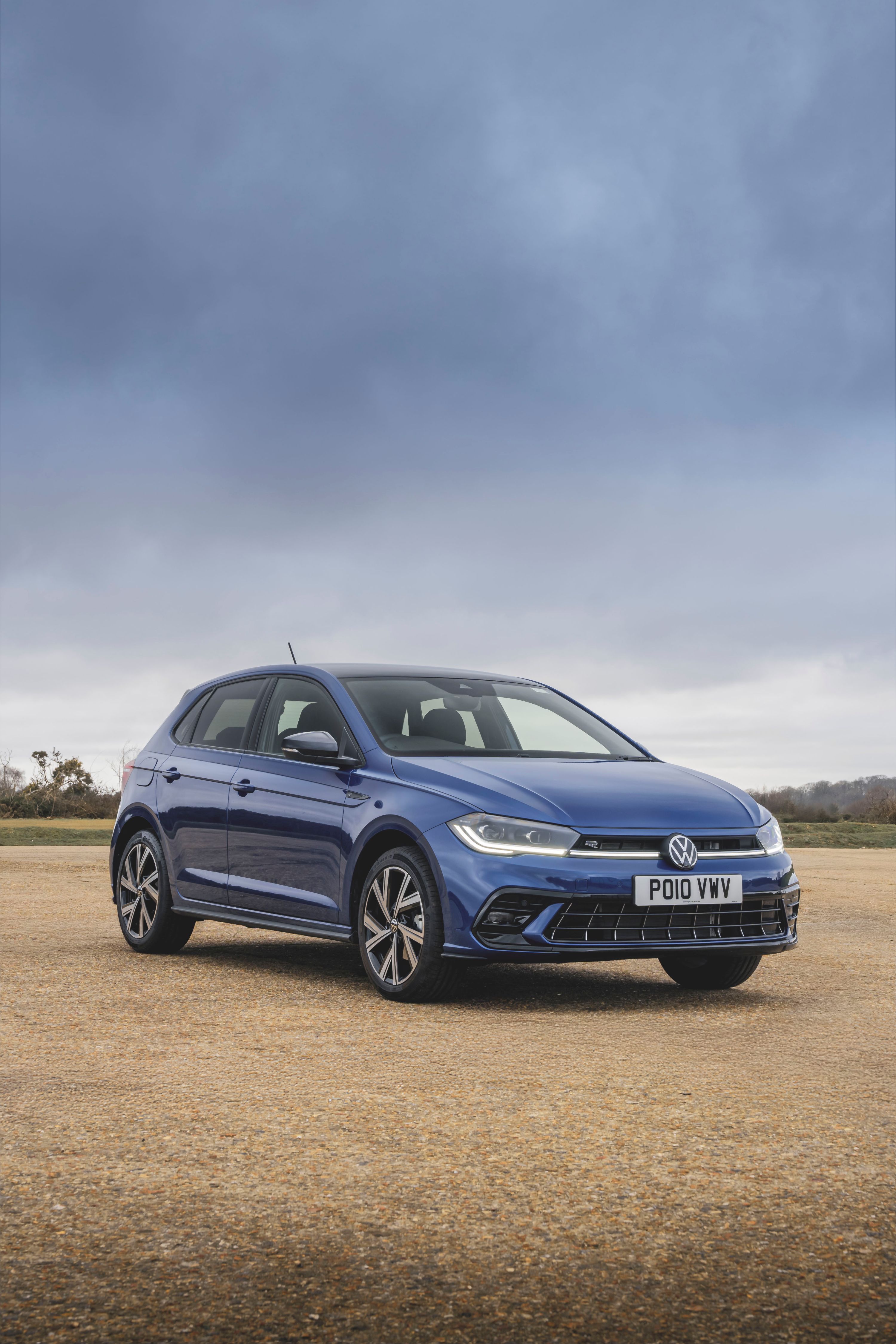 Image of the front of a VW polo black edition